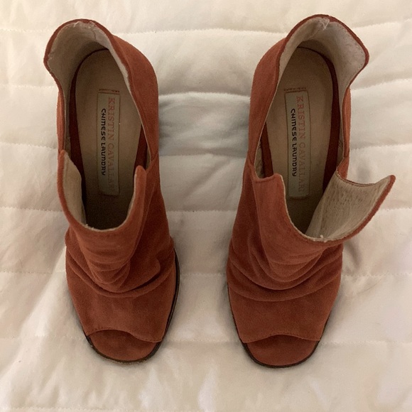 Kristin Cavallari X Chinese Laundry peep toe bootie - Picture 2 of 4